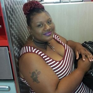 Meet your Posher, Paula